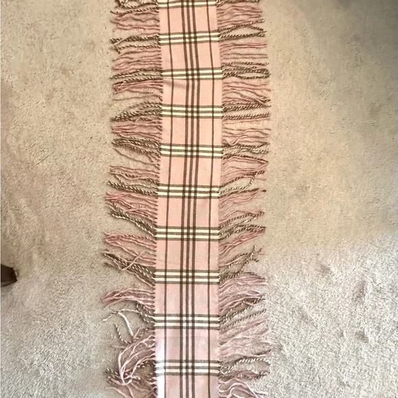 Burberry Cashmere Scarf - Picture 4 of 4